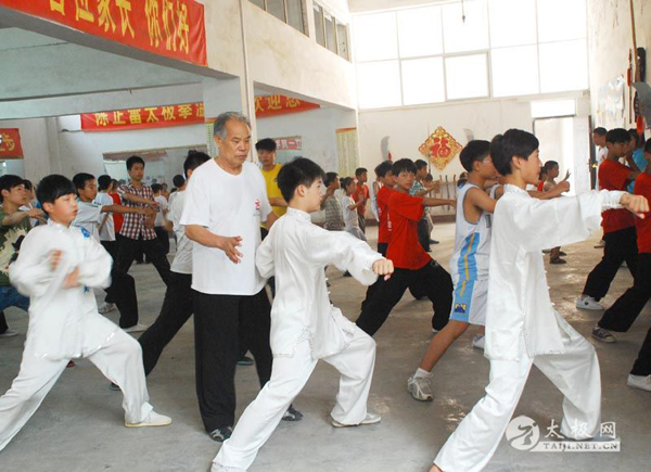 党振喜授拳