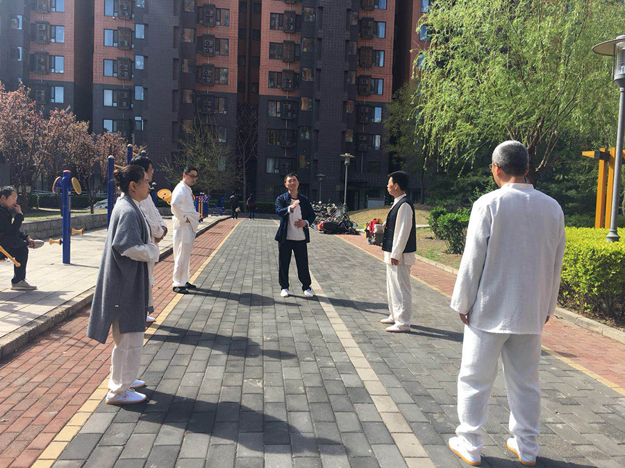 授拳