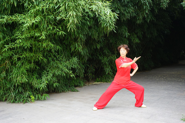吕林红