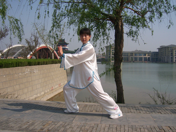 贺云飞