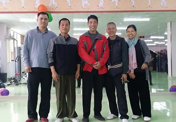 合影