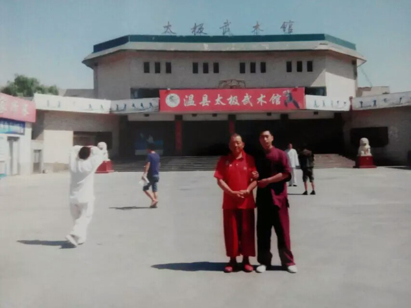 合影