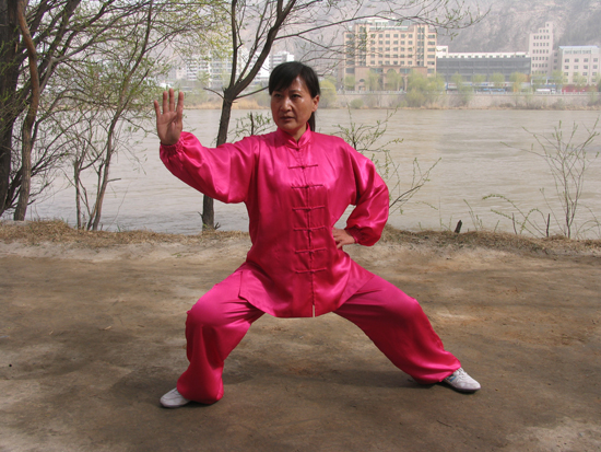 董洁