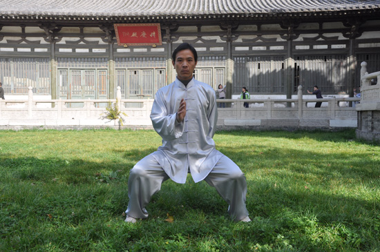 孟庆让