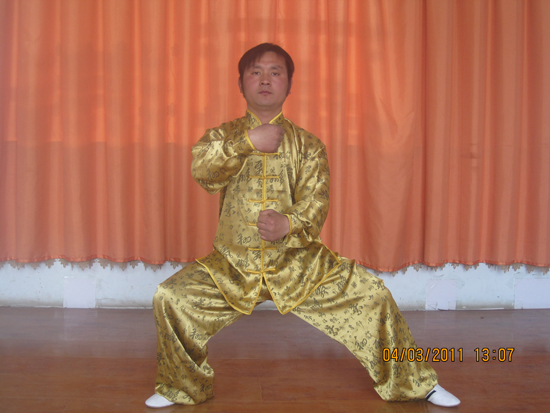 成艳嵩