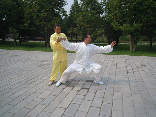 杨明虎