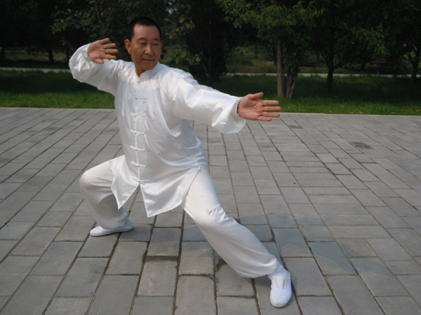 杨明虎