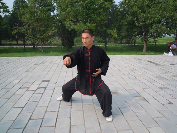岳卫明