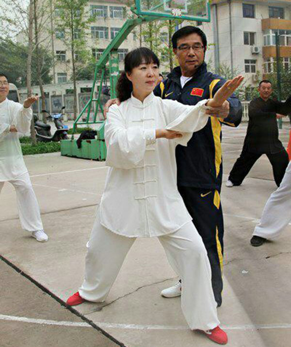 师傅传授我太极