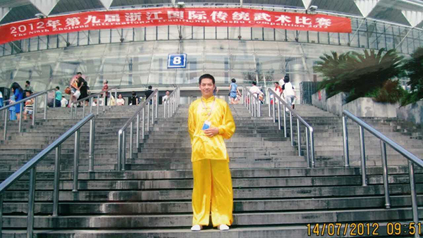 余黎飞