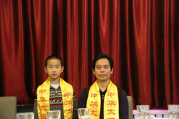 合影