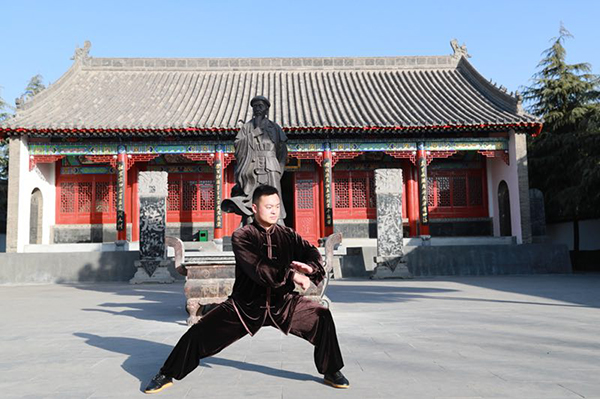 拳照