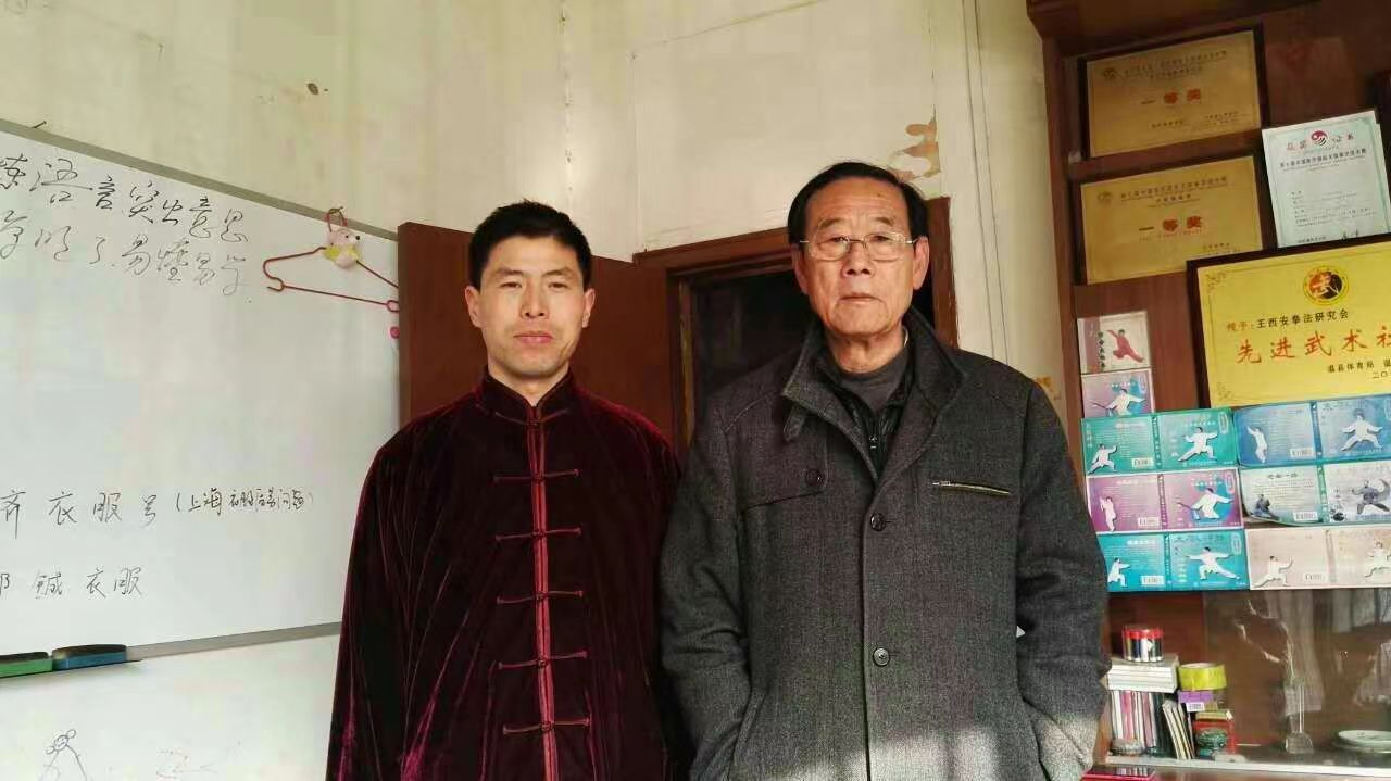 合影