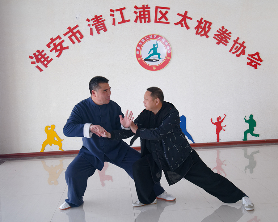 推手照片